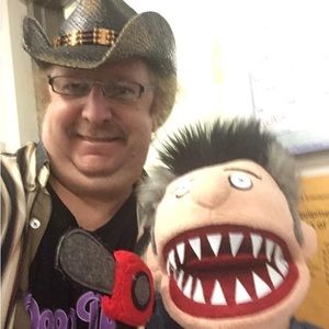 Meet your Posher, Michael